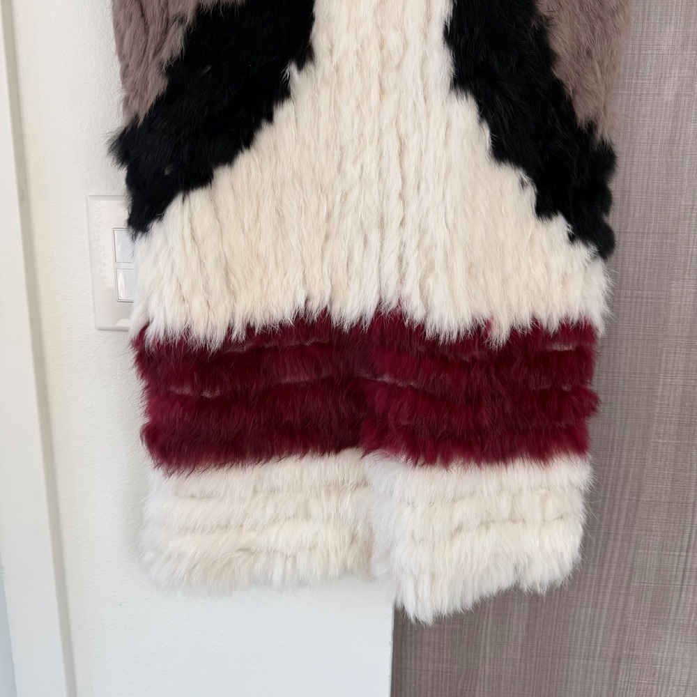 NEW ELLIATT Multicolor Rabbit Fur Colorblock Vest Size Small - Picture 11 of 13
